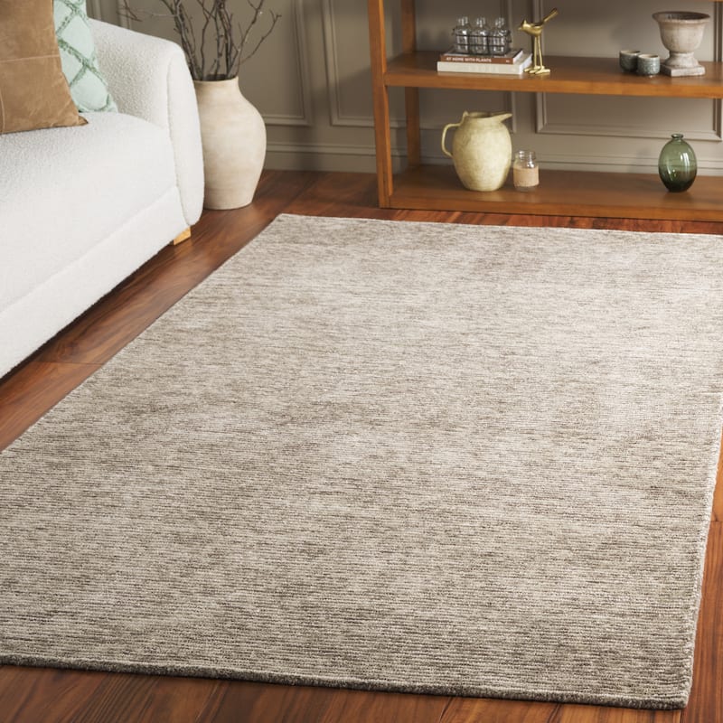 SAFAVIEH Handmade Ebony Sora Wool Rug - 8' x 10' - Brown/Ivory
