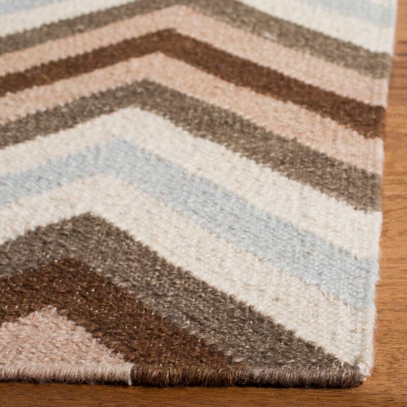 SAFAVIEH Handmade Flatweave Dhurries Manetta Modern Wool Rug