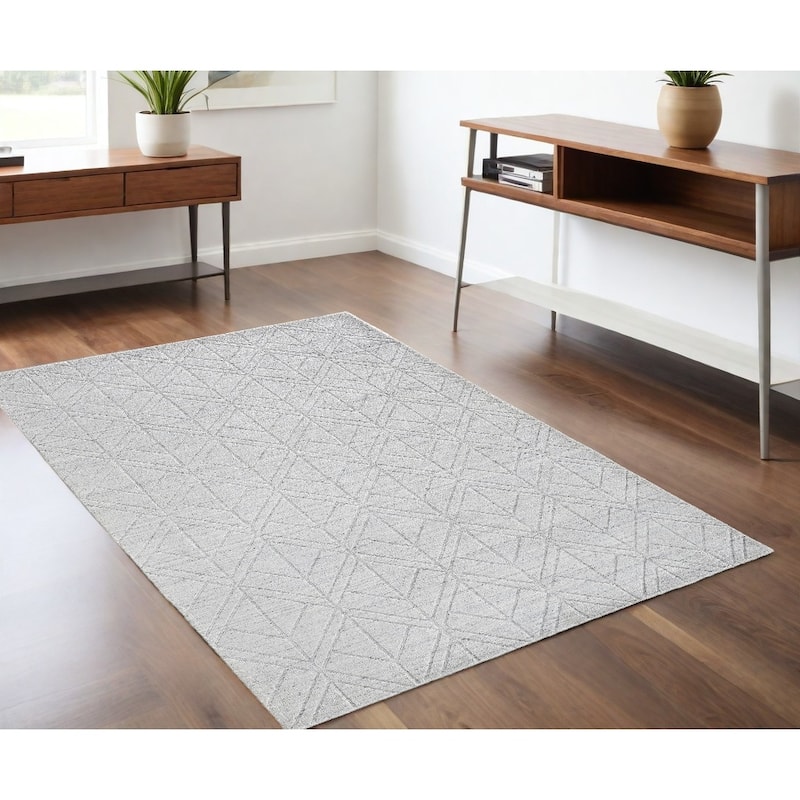 Vekoy Geometric Modern Woven Area Rug By HomeRoots - 66' X '42' X '0.43 - 66' X '42' X '0.43 - Cream/Onyx - Rectangle