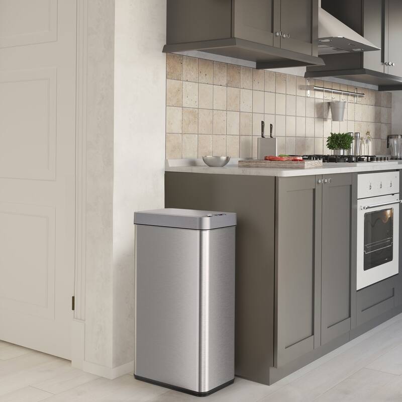 iTouchless 18 Gal Stainless Steel Wings Lid Sensor Kitchen Trash Can