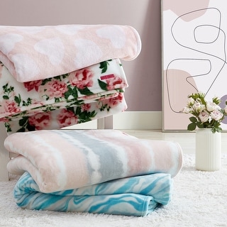 Betsey Johnson Printed Ultra Soft Plush Fleece Blanket