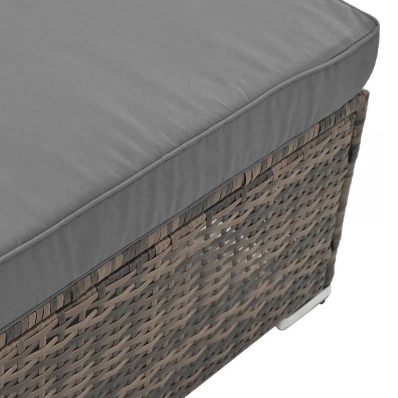 4 Set Wicker Furniture With Tempered Glass Coffee Table