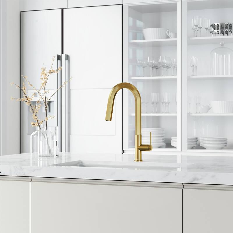 Vigo VG02034 Hart 1.8 GPM 18" H Single Handle Single Hole Pre-Rinse