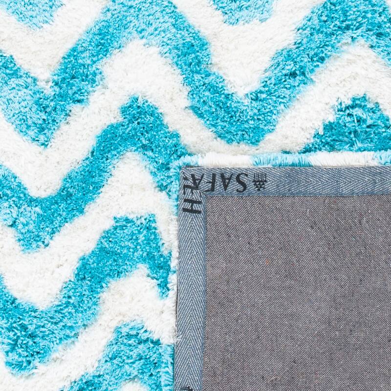 SAFAVIEH Handmade Barcelona Shag Rayya Polyester Rug