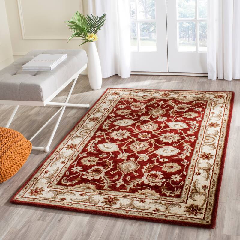 SAFAVIEH Handmade Royalty Soraya Ivory Wool Rug - 4' x 6' - Red/Ivory