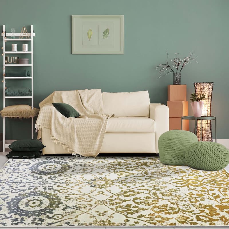 Superior Pendleton Traditional Floral Indoor Runner or Area Rug