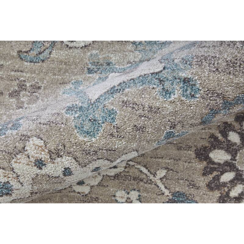 Welch R39QL Floral & Botanical Transitional Area Rug