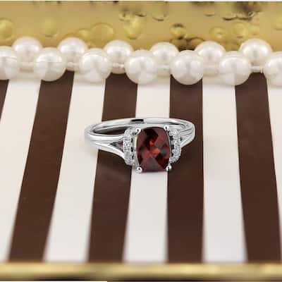 Auriya 1 3/4ct Modern Cushion-cut Garnet and Diamond Engagement Ring 1/4ctw 14k Gold