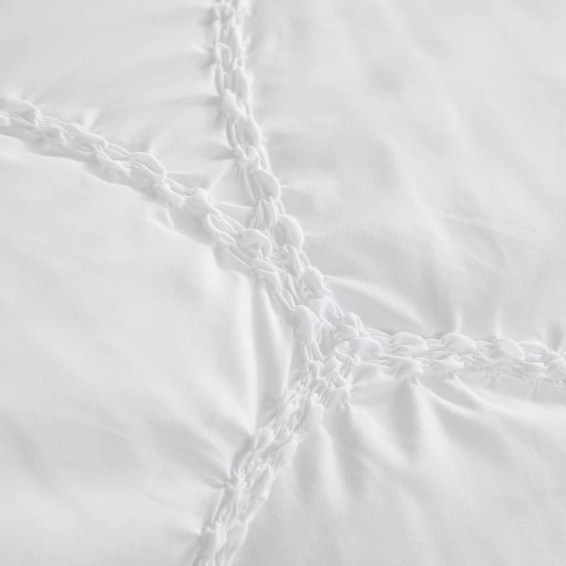 Embroidered Puckered Microfiber 3pcs Comforter Set, Scale Design Contemporary Bedding Set