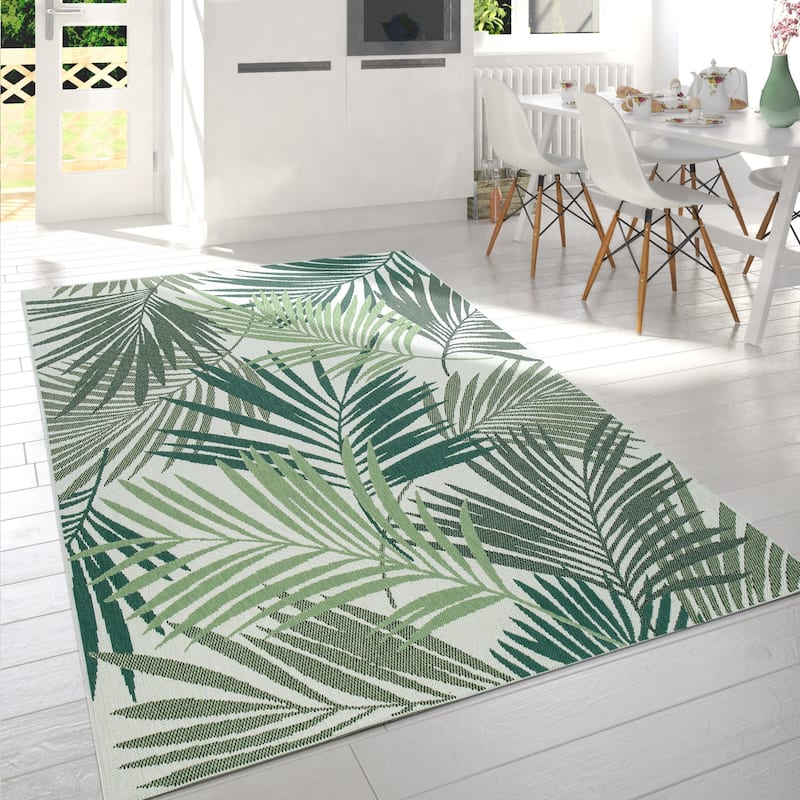 Indoor & Outdoor Rug - Jungle Design with Green Palm Trees - 2' x 3'7" - green
