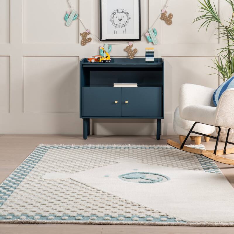 Nuloom Cecelia Polar Bear Kids Fringe Area Rug