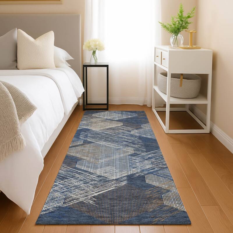 Machine Washable Indoor/ Outdoor Modern Hotchkiss Chantille Rug