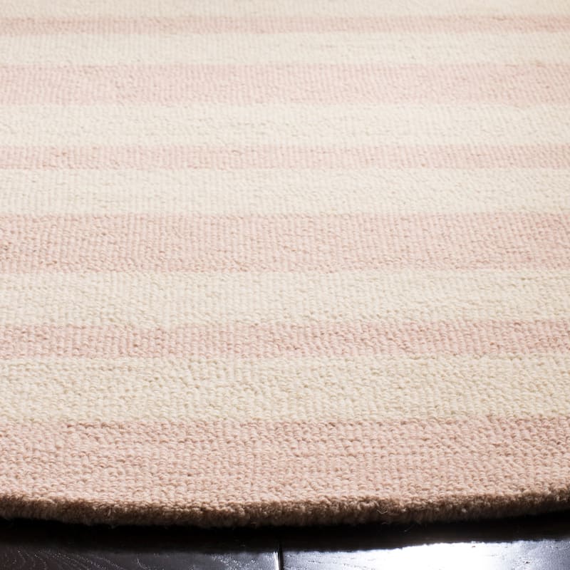 SAFAVIEH Handmade Kids Nigar Wool Rug
