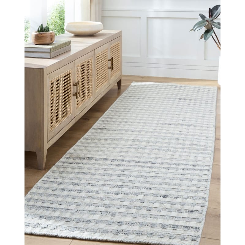 Livabliss Mardin Cottage Area Rug - 3'6" x 5'6" - White/Blue