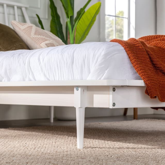 Carson Carrington Blaney Solid Wood Spindle Platform Bed