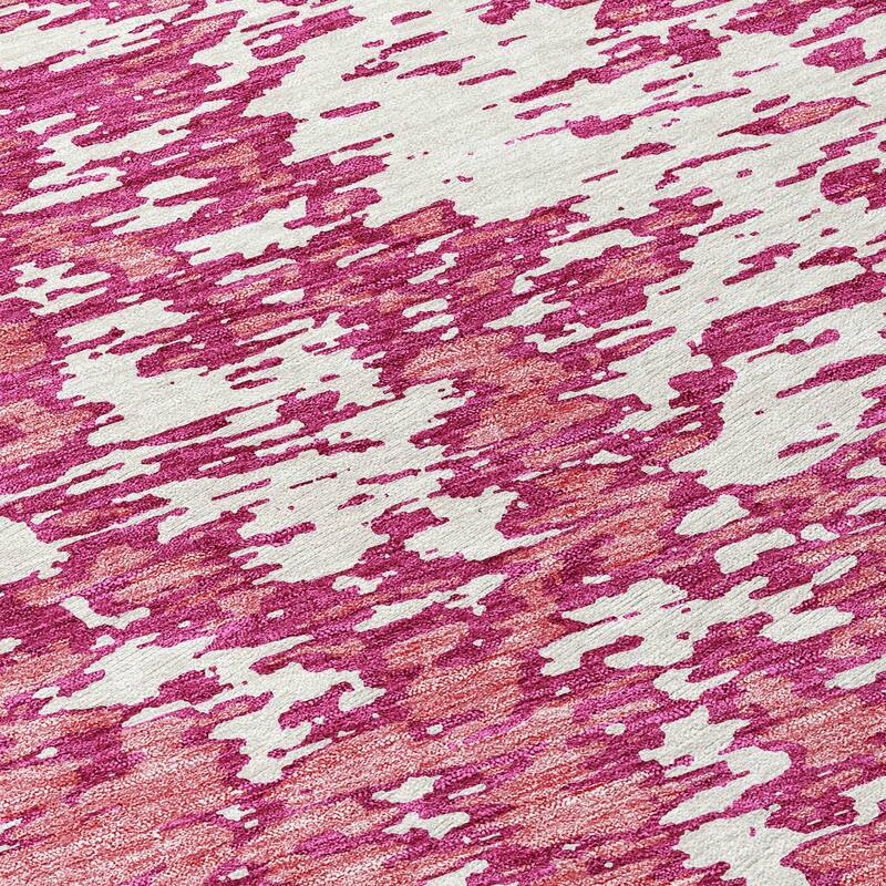 Machine Washable Indoor/ Outdoor Abstract Pixels Chantille Rug