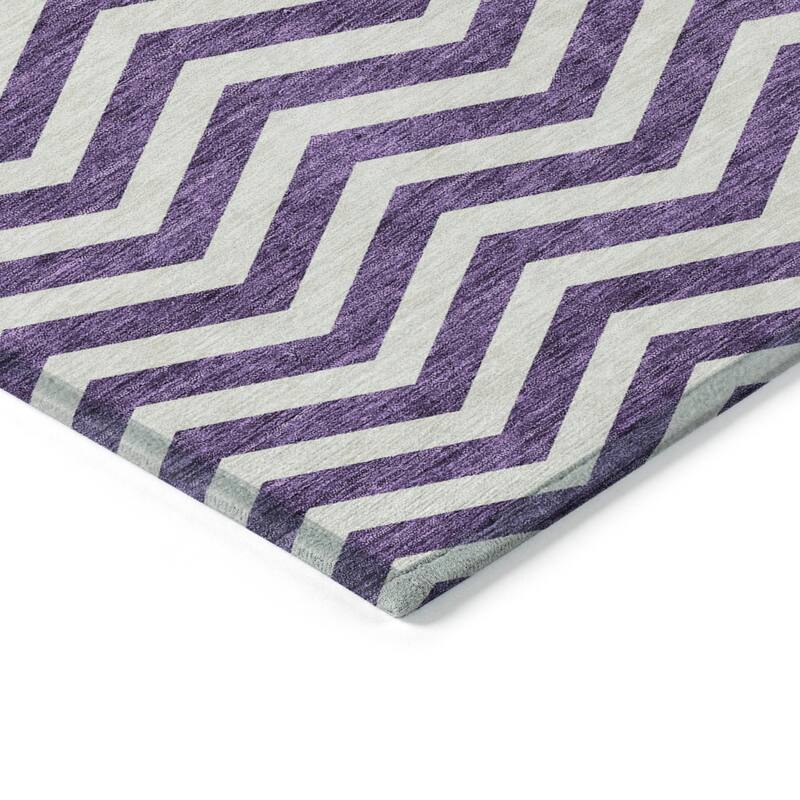 Machine Washable Indoor/ Outdoor Chantille Chevron Stripe Rug