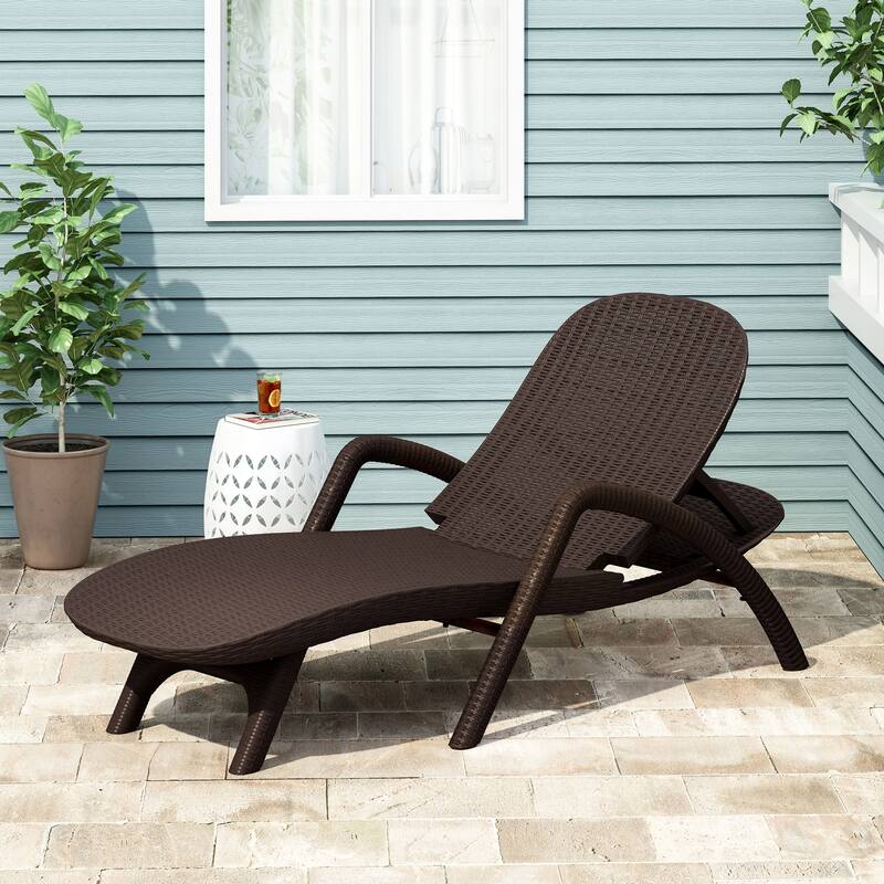 Resin Wicker Reclining Chair, Weather-Resistant Patio Chair Chaise Lounge Chair with Elegant Hand-Crafted Design