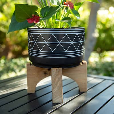 7" Black White Line Geo Ceramic On Stand