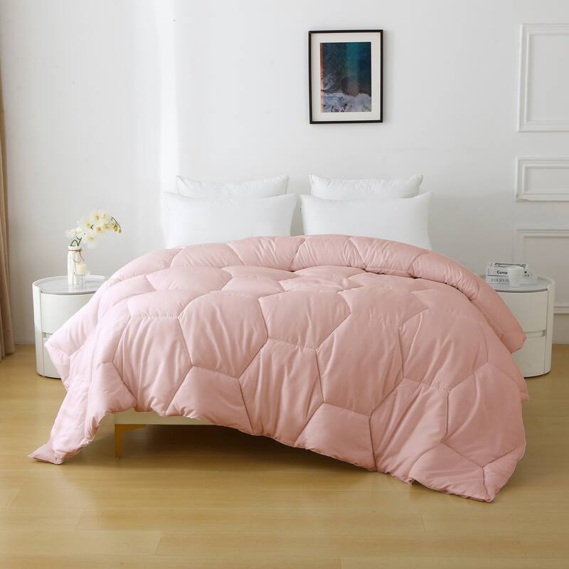 Better Style Home Oversized Microfiber Honeycomb Comforter Insert