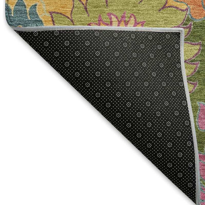Machine Washable Indoor/ Outdoor Modern Floral Chantille Rug