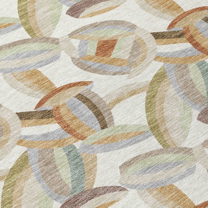 Machine Washable Indoor/ Outdoor Modern Heli Chantille Rug