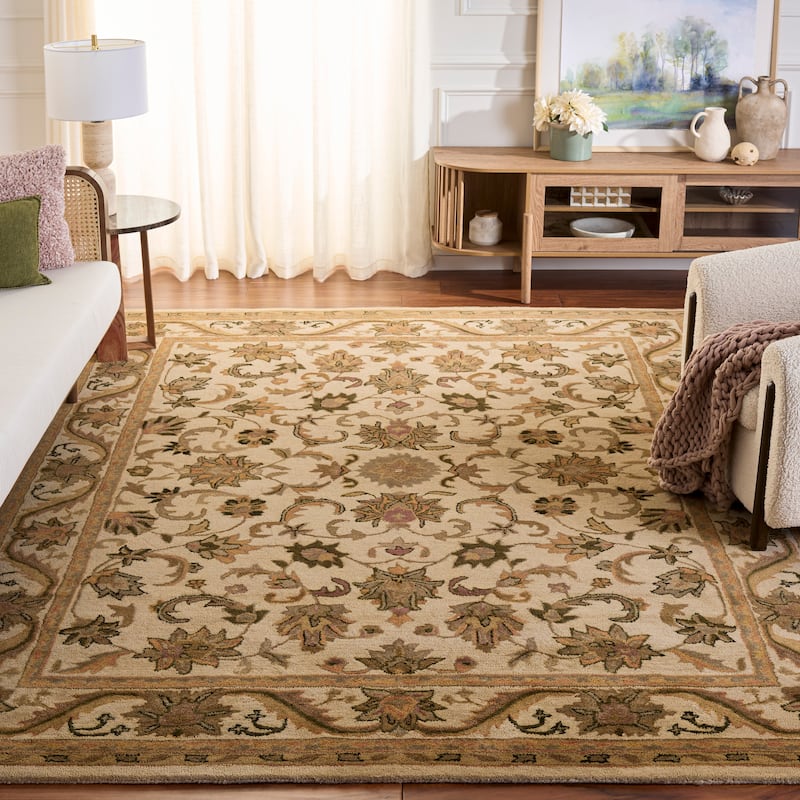 SAFAVIEH Handmade Antiquity Talvikki Traditional Oriental Wool Rug - 9'6" x 13'6" - Gold