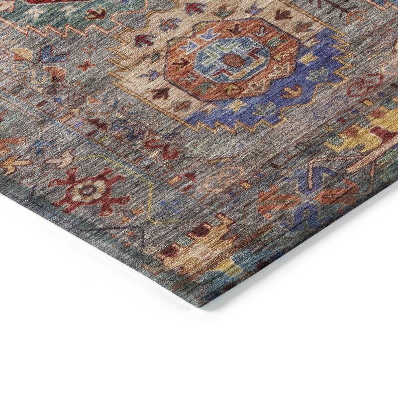 Machine Washable Indoor/ Outdoor Vintage Traditional Chantille Rug