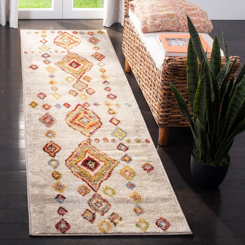 SAFAVIEH Sagamore Saaba Modern Tribal Rug