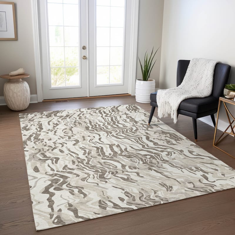 Machine Washable Indoor/ Outdoor Abstract Flow Chantille Rug - Ivory - 5' x 7'6"
