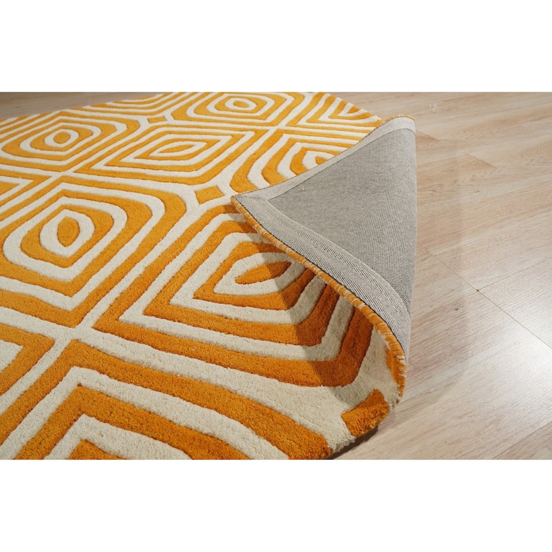 Light Orange Modern Contemporary Tufted Stripes Area Rug - Vibrant Sophistication and Modern Elegance - 5' x 8'