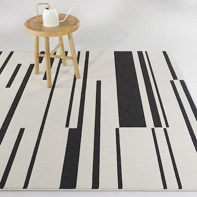 Mandarino Modern Striped Indoor/Outdoor Area Rug