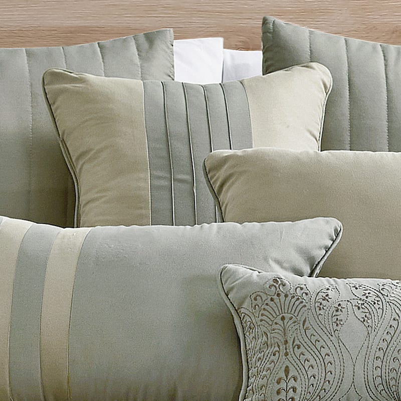 Kaleen Luxury 7 Piece Comforter