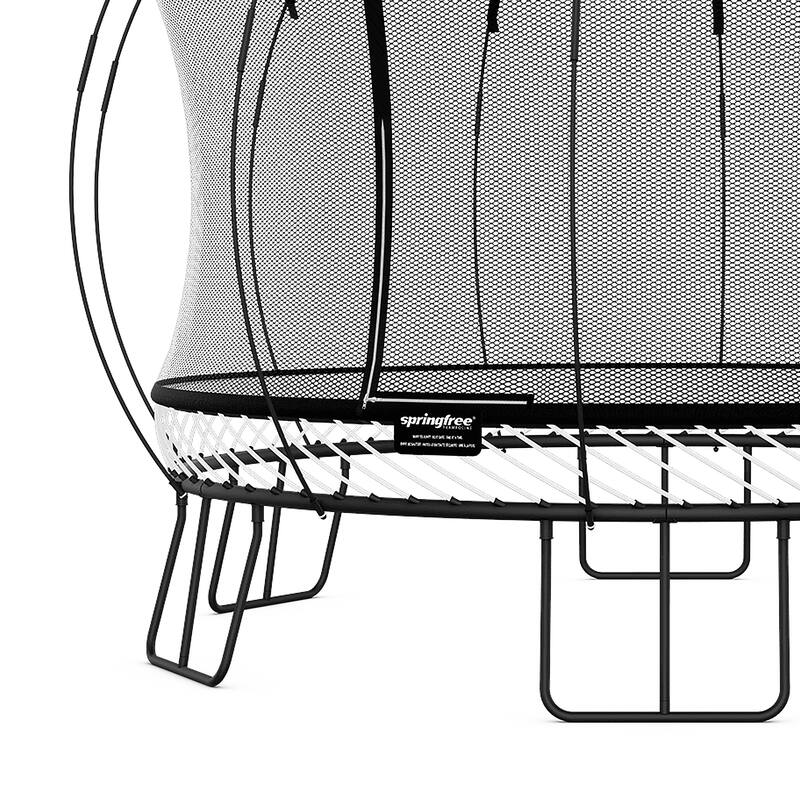 Springfree Trampoline Kids Outdoor Medium Oval 8 x 11' Trampoline with Enclosure