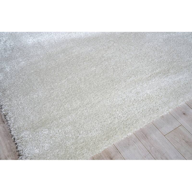 EXQUISITE RUGS Luxe Shag Power-loomed Polyester/Microfiber Taupe Area Rug.
