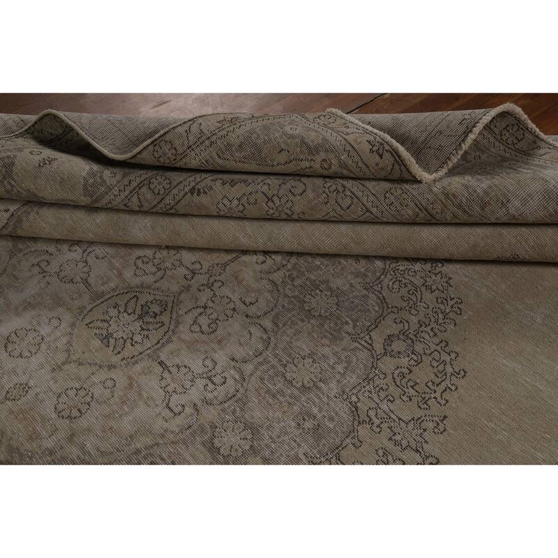 Traditional Medallion Tabriz Persian Vintage Wool Carpet - 9'7" x 12'7"