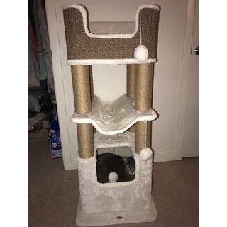 gertrude scratching post