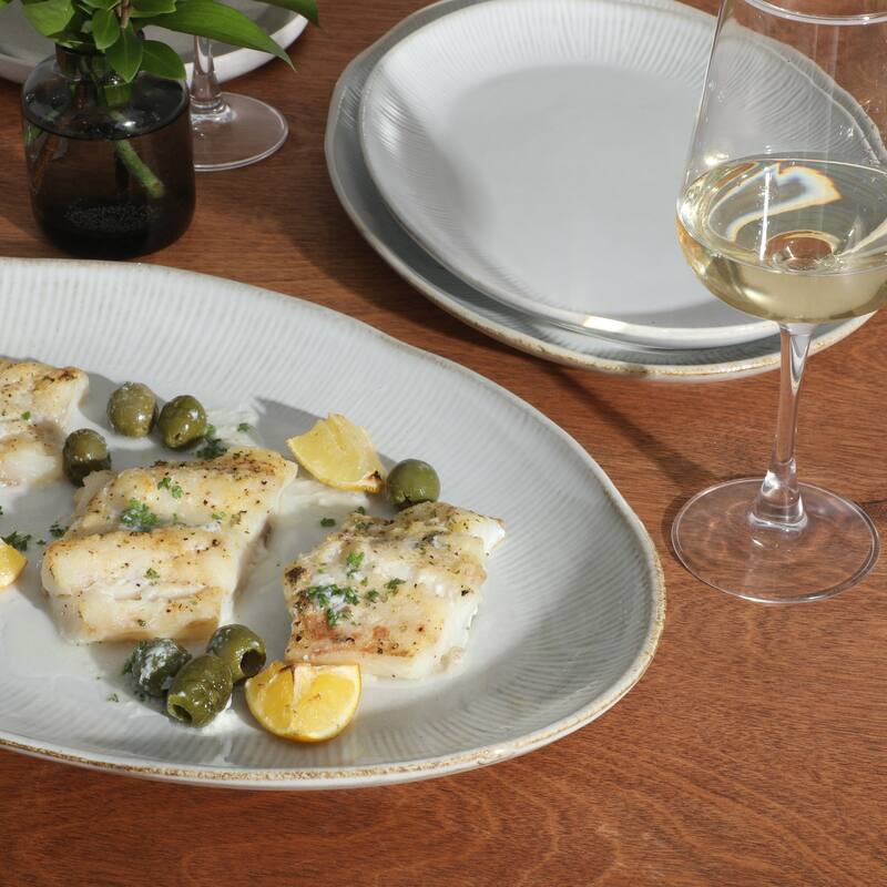 Gibson Elite Sandy Pines 3 Piece Oval Platter Set, 15.7", 13.75" & 12" Stoneware Reactive Serving Platters