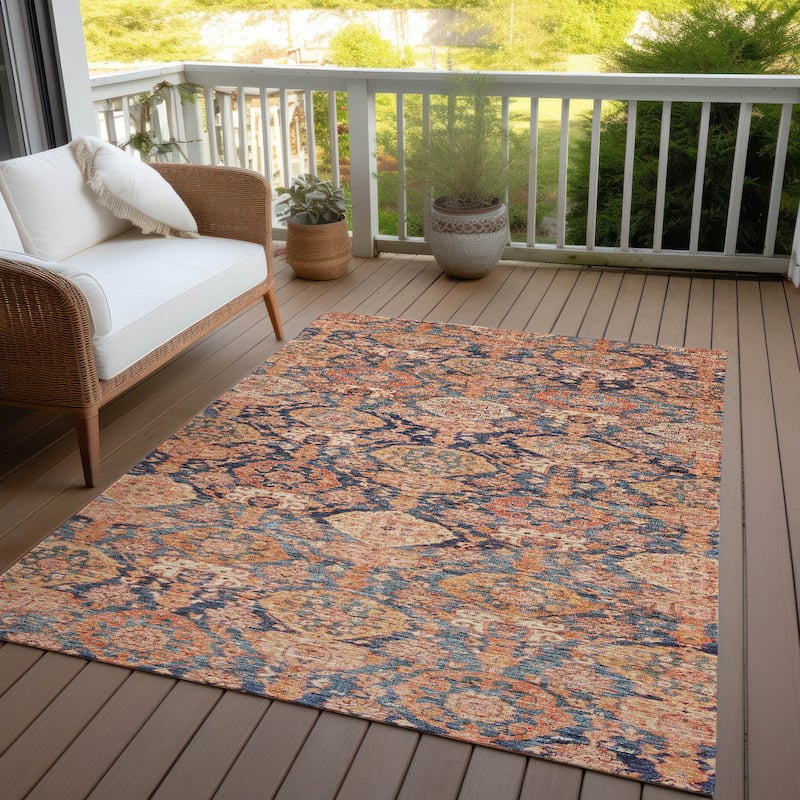 Machine Washable Indoor/ Outdoor Traditional Damask Chantille Rug