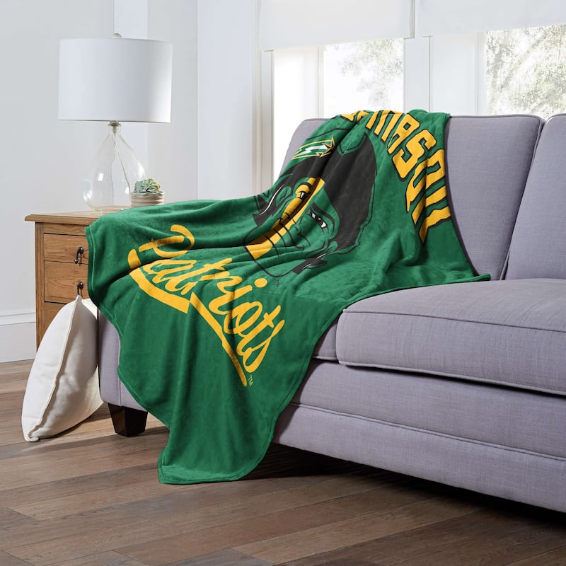 NCAA Atlantic 10 Alumni Silk Touch Throw Blanket