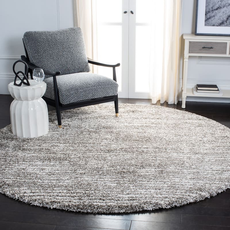 SAFAVIEH Hudson Shag Renita 2-inch Thick Rug - 7' Round - Grey/Ivory