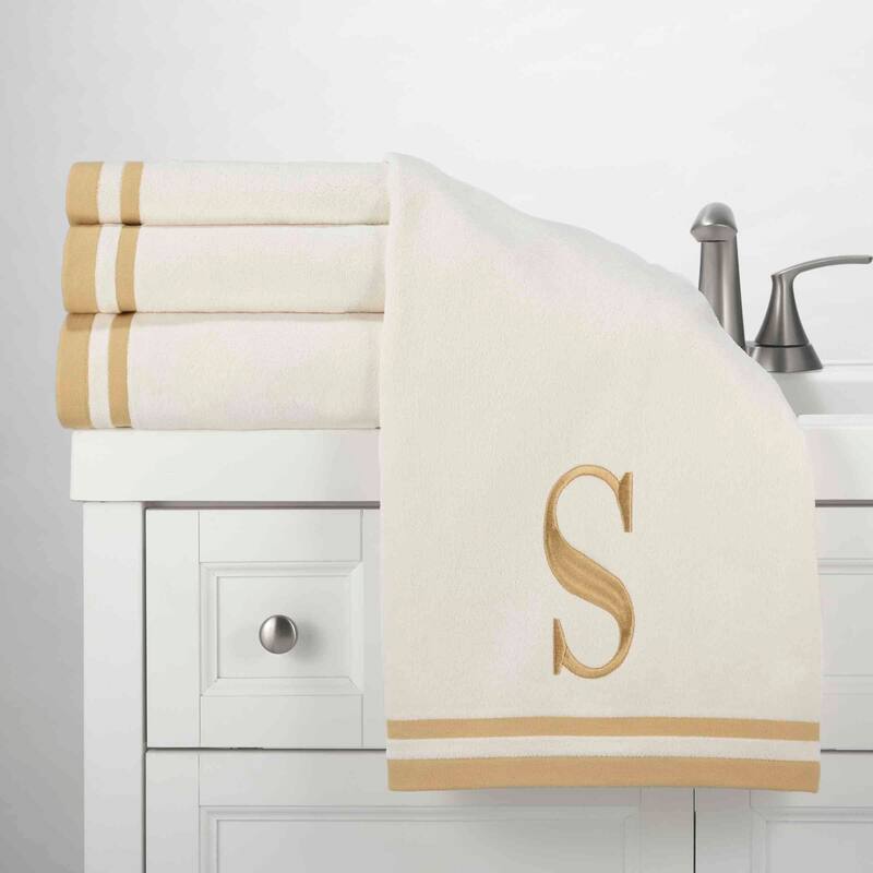 Avanti IVR/GLD Monogram 3-Piece Towel Set