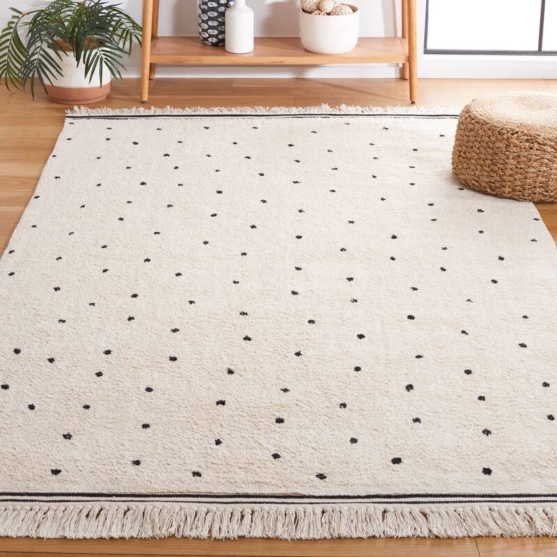 SAFAVIEH Easy Care Machine Washable Apolonia Arbenita Rug - 6' x 9' - Ivory/Black - Rectangle