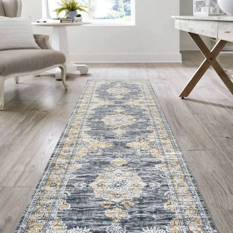 JONATHAN Y Wincer Bohemian Distressed Chenille Machine-Washable Area Rug