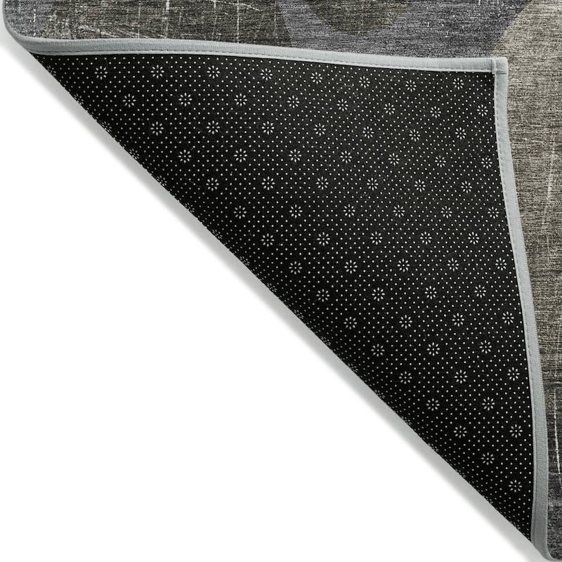 Machine Washable Indoor/ Outdoor Bubbles Chantille Rug