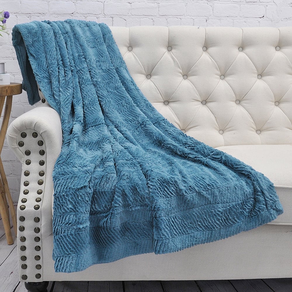 Herringbone FauxFur Sherpa Backing Brushed Throw