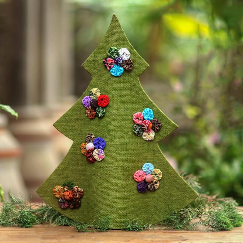 Handmade Christmas in Batik Jute decorative accent (Indonesia)