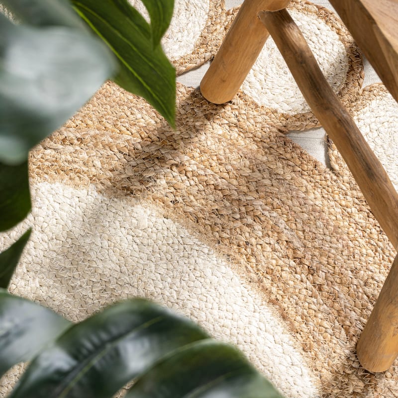 JONATHAN Y Daisy Two-Tone Jute Hippy Circle Area Rug
