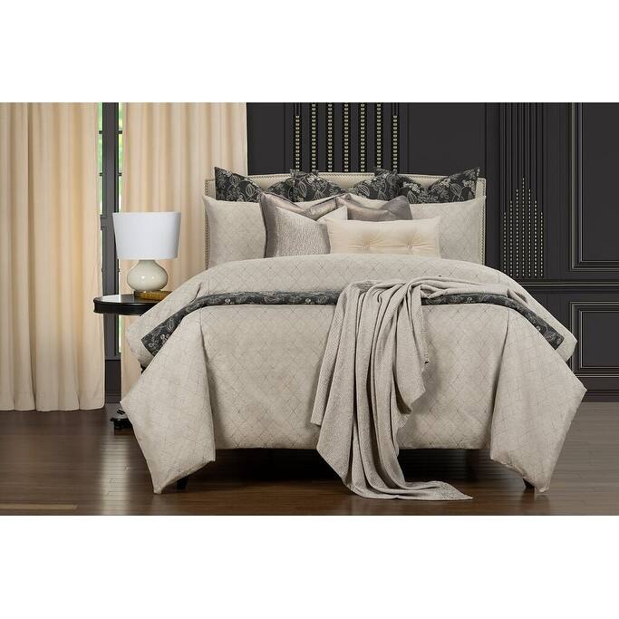 F Scott Fitzgerald Deco Platinum Supreme Duvet Cover & Insert set