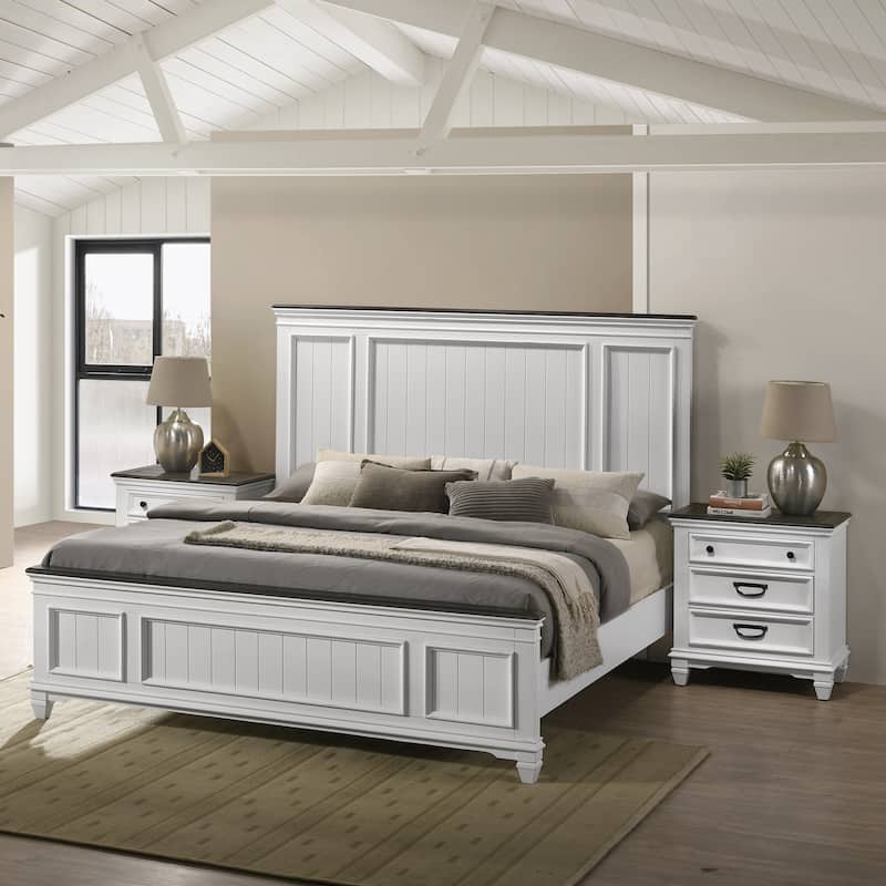 Roundhill Furniture Clelane 3-Piece Wood Bedroom Set, Shiplap Panel Bed and 2 Nightstands